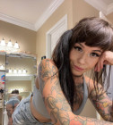 Lauren cynthia